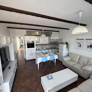 La Casita De Yolanda Caleta de Sebo